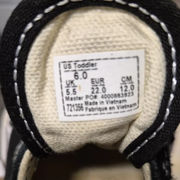 Vans Kids Black and White Slip-On Sneakers - Picture 6 of 6